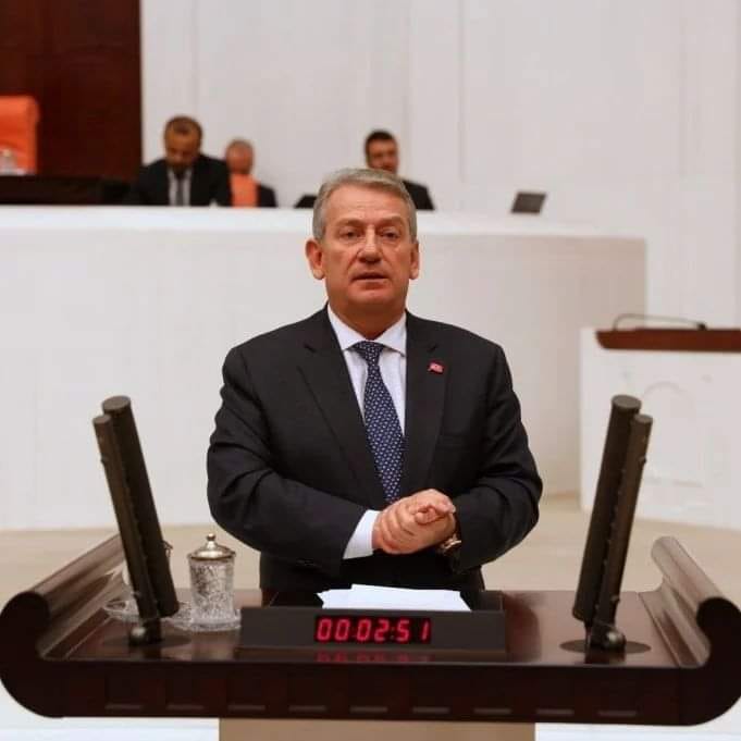 Yol Arkadaşımız Haluk Pekşen'i Kaybetmenin Derin Üzüntüsünü Yaşıyoruz